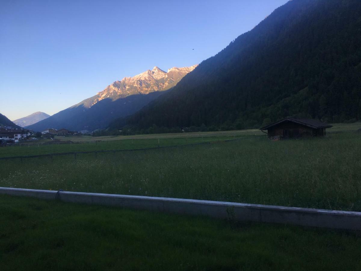 Apartment Mountainview Neustift im Stubaital Esterno foto